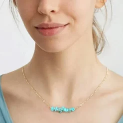 Collier ras de cou turquoise brutes
