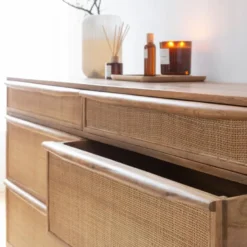 Commode en bois de manguier et cannage rim