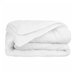 Couette blanche chaude anti-moustiques a