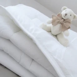 Couette doux nid 300g-m2 (100 x 140 cm)