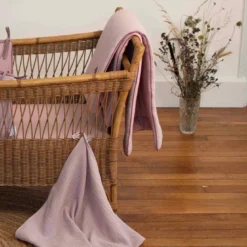 Couette et oreiller prêt à dormir