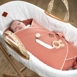 Couffin bébé pois dorés matelas inclus