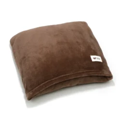 Coussin plaid 2 en 1 polaire recyclée