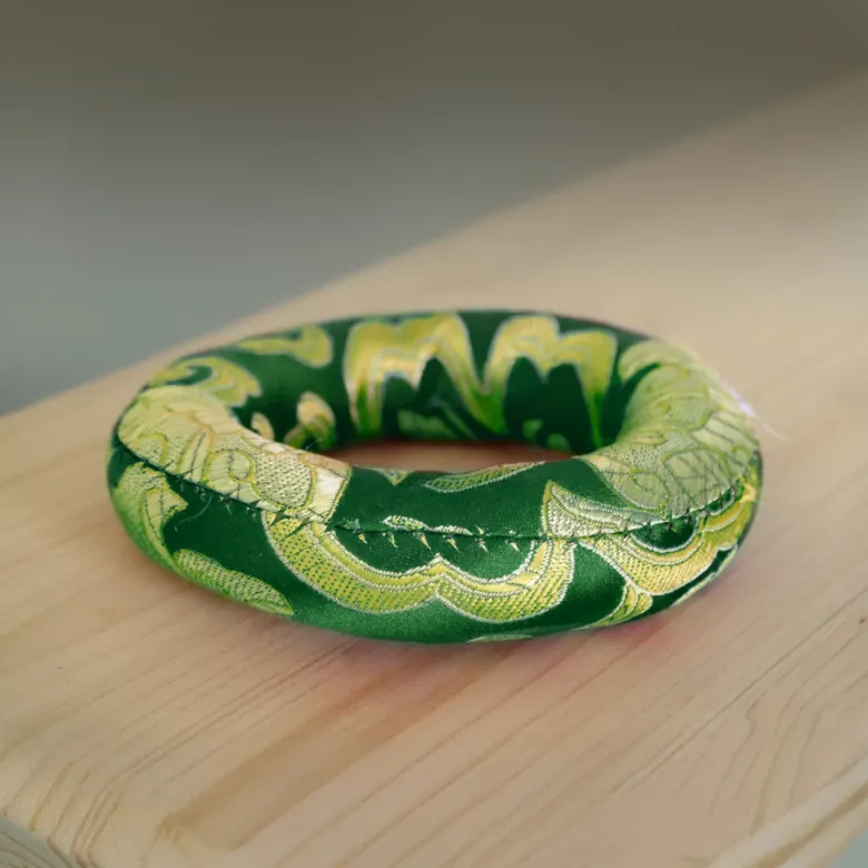 Coussin rond pour bol chantant tibétain Vert