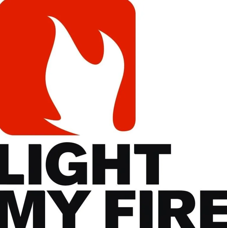 Couteau de survie light my fire fireknife bio vert