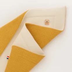 Couverture en coton bio blanc et honey