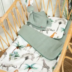 Couverture et coussin berceau safari