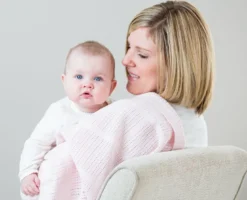 Couverture tricot de coton - rose