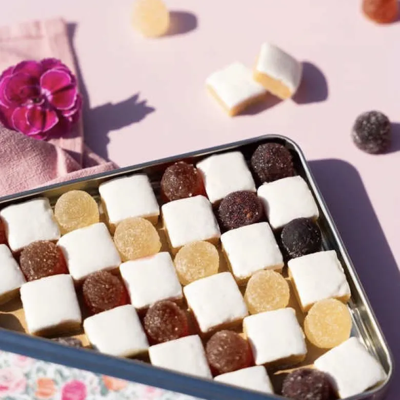Damier de calissons et pâtes de fruits