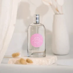 Eau de toilette rose pétale