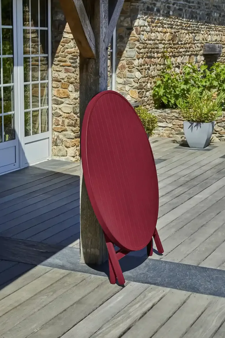 Ensemble repas de jardin rond 4 places en aluminium - rouge carmin