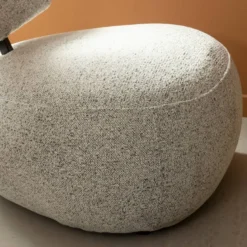 Fauteuil avec dossier gris