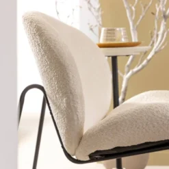 Fauteuil en tissu bouclette