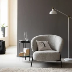 Fauteuil en tissu gris