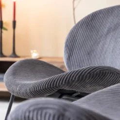 Fauteuil en velours gris