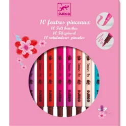 10 feutres pinceaux +6y les couleurs
