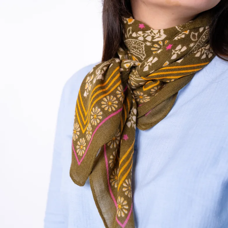 Foulard en laine constance kaki