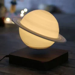 Globe Saturne en lévitation