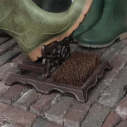 Grattoir à chaussures en fonte avec b...