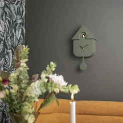 Horloge murale avec coucou vert foncé karlsson