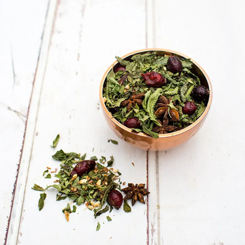 Infusion bio noël aux plantes entières