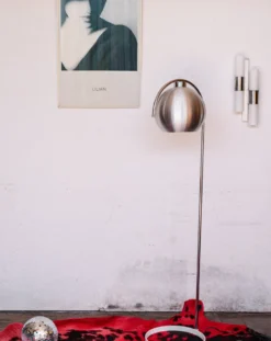 Julien, le lampadaire en métal n°180