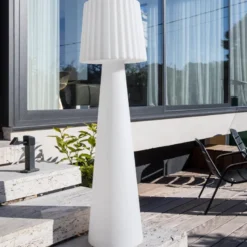 Lampadaire sans fil lady rgb h110cm