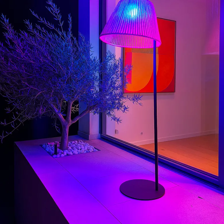 Lampadaire sans fil octavio rgb h170cm