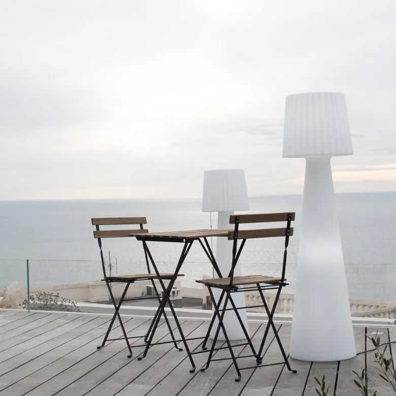 Lampadaire secteur lady e27 h110cm