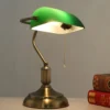 Lampe de banquier verte vintage abat jour opaline bureau salon
