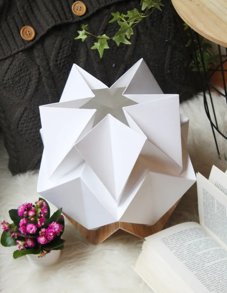 Lampe de table origami ecowood taille s