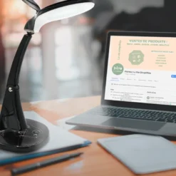Lampe loupe de bureau sur bras articulé en verre optique 40 led zoom x2 et x4