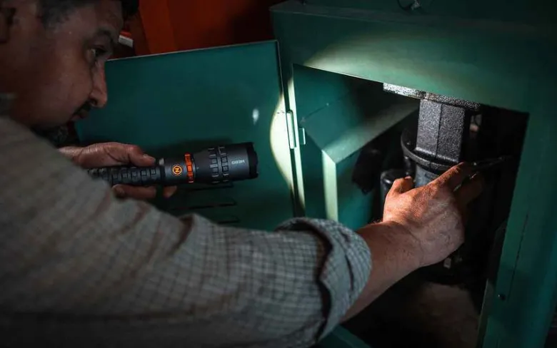 Lampe torche davinci 8000lm rechargeable