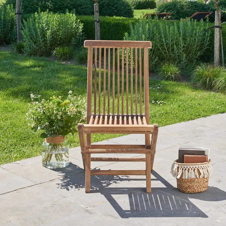 Lot de 2 chaises de jardin en teck huilé
