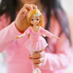 Lottie dolls poupée de classe de ballet