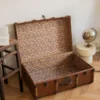 Lucienne, la grande malle en bois n°200