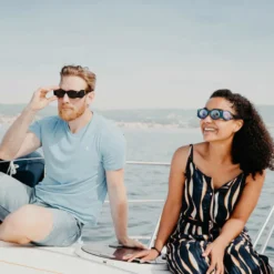 Lunette soleil anti-mal des transports