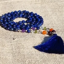Mala yoga méditation lapislazuli facetté