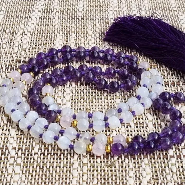 Mala yoga méditation lune-améthyste