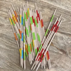 Mikado en bois 31 bâtons
