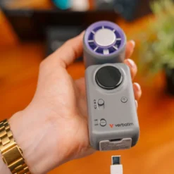 Mini ventilateur portable plaque froide rechargeable pour fraîcheur instantanée Violet métal