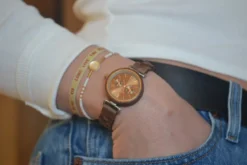 Montre femme en noyer maya
