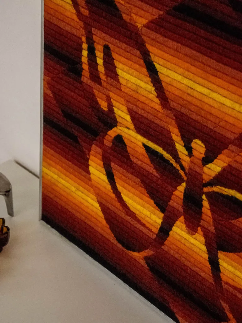 Nina, la tapisserie 70's papillon n°334