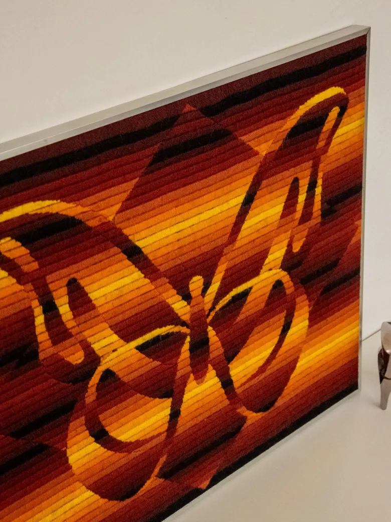 Nina, la tapisserie 70's papillon n°334