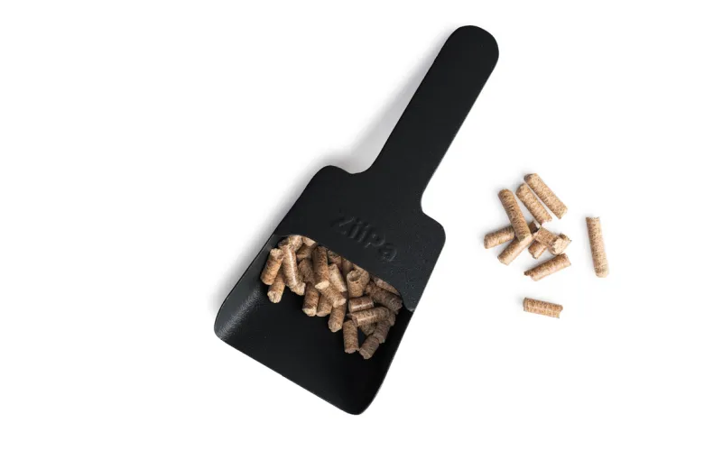 Pelle à pellets melfa charbon