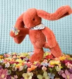 Peluche lapin fleurette terracotta 25 cm