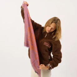 Petit foulard en laine sacha mauve Violet