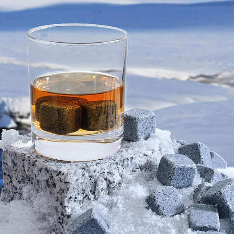 Pierre à whisky granit bleu de bretagne