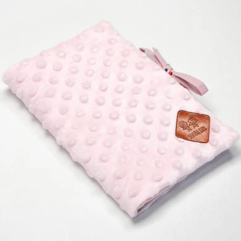 Protège-Carnet de Santé en Velours Minky : Confort et Élégance pour Votre Enfant