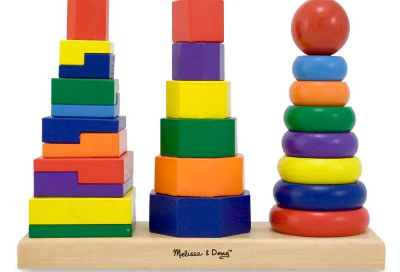 Pyramide cube en bois a emboîter